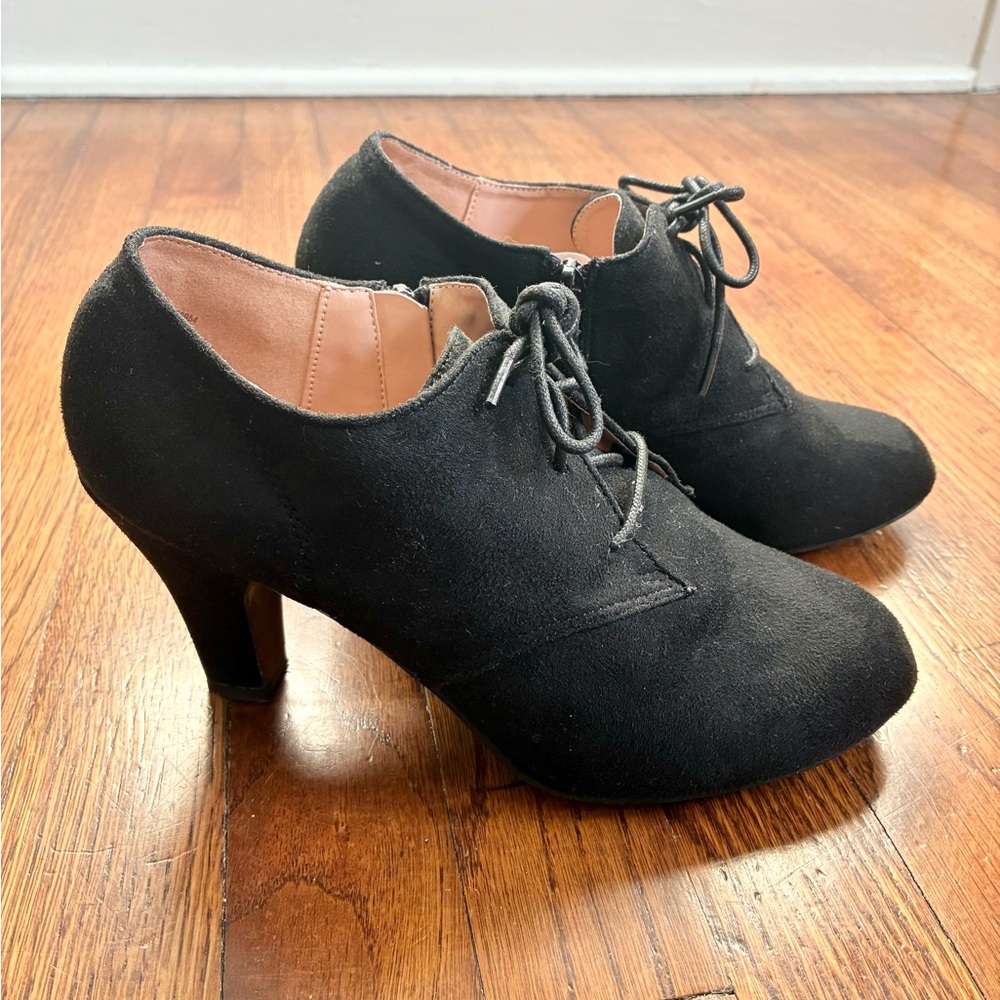 Journee Collection Leona Black Ankle Boots